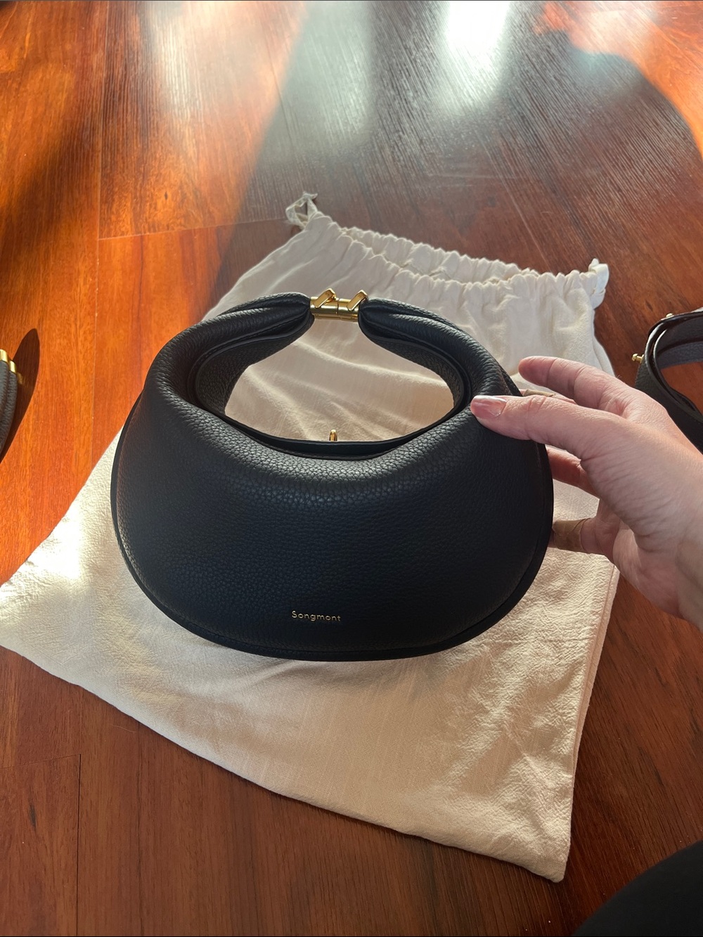 Songmont Black REGULAR size Luna - Picture 4 of 5